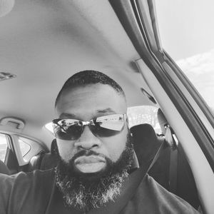 Meet your Posher, Latroy